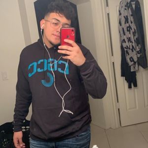 Meet your Posher, Nick